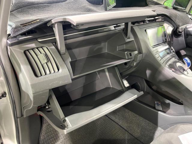 プリウス S 純正SDナビ サイドカメラ 禁煙車 デジタルインナーミラー ドラレコ スマートキー ビルトインETC オートライト オートエアコン 純正15インチアルミ CD DVD再生 地デジ(27枚目)