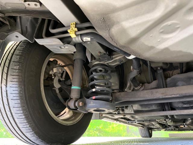 プリウス S 純正SDナビ サイドカメラ 禁煙車 デジタルインナーミラー ドラレコ スマートキー ビルトインETC オートライト オートエアコン 純正15インチアルミ CD DVD再生 地デジ(43枚目)