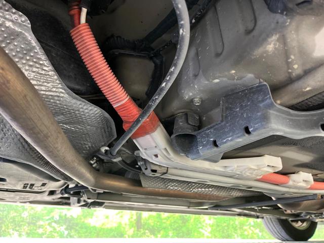 プリウス S 純正SDナビ サイドカメラ 禁煙車 デジタルインナーミラー ドラレコ スマートキー ビルトインETC オートライト オートエアコン 純正15インチアルミ CD DVD再生 地デジ(45枚目)