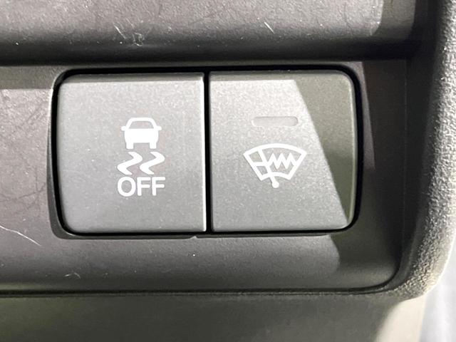 フリードハイブリッド ジャストセレクション 両側電動ドア 純正SDナビ バックカメラ 禁煙車 ハーフレザーシート スマートキー HIDヘッド ビルトインETC クルコン オートライト オートエアコン 純正15インチアルミ CD DVD再生(25枚目)