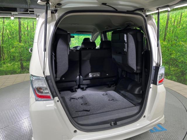 フリードハイブリッド ジャストセレクション 両側電動ドア 純正SDナビ バックカメラ 禁煙車 ハーフレザーシート スマートキー HIDヘッド ビルトインETC クルコン オートライト オートエアコン 純正15インチアルミ CD DVD再生(40枚目)