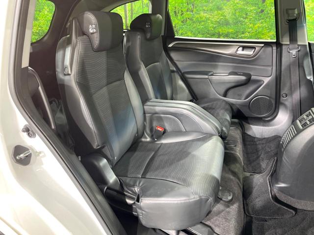 ジェイド ハイブリッドX 純正8インチナビ バックカメラ 衝突被害軽減システム レーダークルーズ 禁煙車 レザーシート ドラレコ コーナーセンサー スマートキー ビルトインETC 車線逸脱警報 オートライト オートエアコン(9枚目)