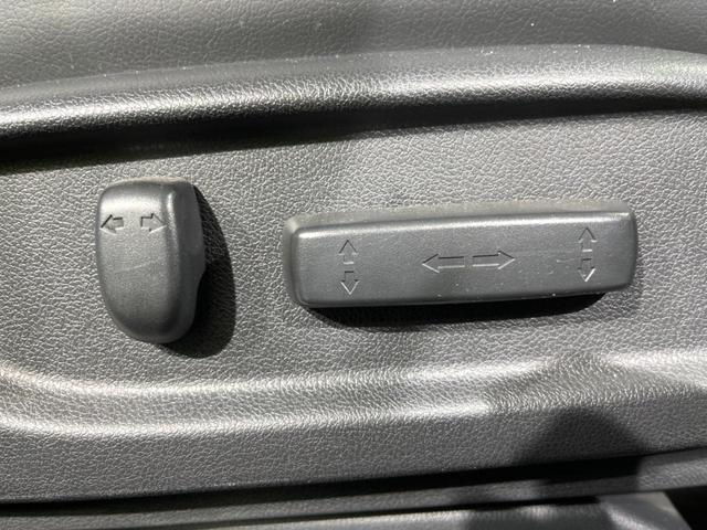 ジェイド ハイブリッドX 純正8インチナビ バックカメラ 衝突被害軽減システム レーダークルーズ 禁煙車 レザーシート ドラレコ コーナーセンサー スマートキー ビルトインETC 車線逸脱警報 オートライト オートエアコン(35枚目)