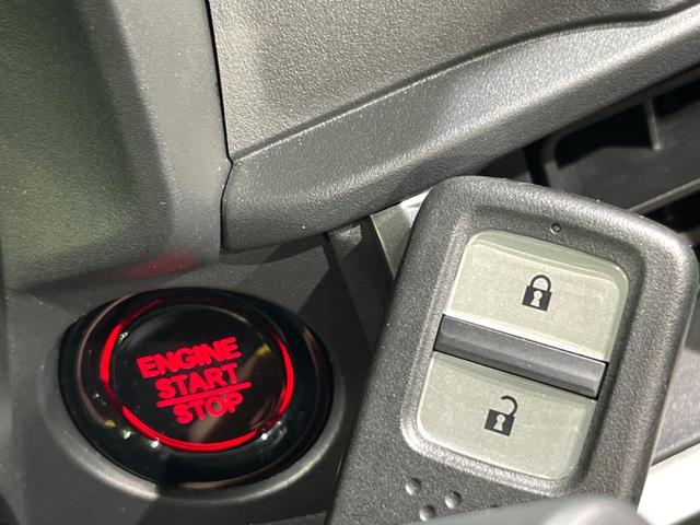 WR-V X 純正8インチナビ バックカメラ ホンダセンシング スマートキー アダプティブクルーズコントロール パドルシフト オートエアコン オートライト ステアリングスイッチ(6枚目)