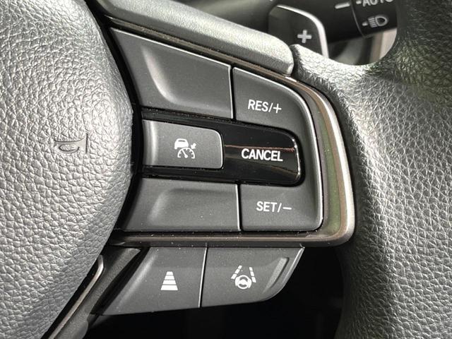 WR-V X 純正8インチナビ バックカメラ ホンダセンシング スマートキー アダプティブクルーズコントロール パドルシフト オートエアコン オートライト ステアリングスイッチ(7枚目)