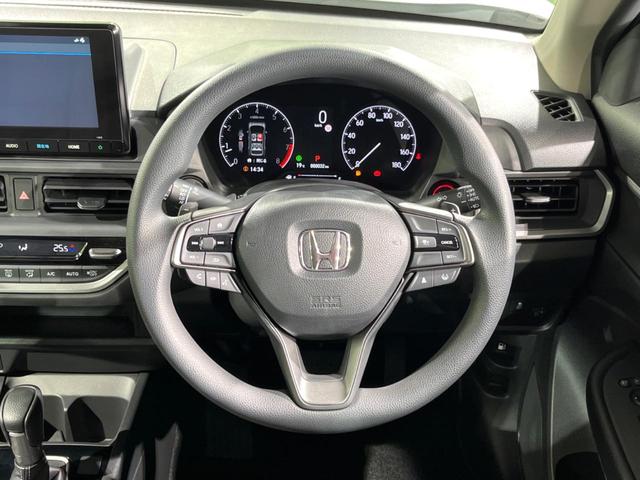 WR-V X 純正8インチナビ バックカメラ ホンダセンシング スマートキー アダプティブクルーズコントロール パドルシフト オートエアコン オートライト ステアリングスイッチ(11枚目)