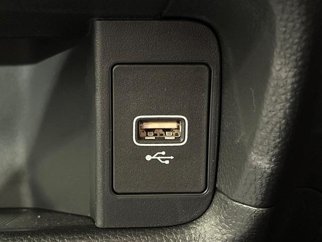 WR-V X 純正8インチナビ バックカメラ ホンダセンシング スマートキー アダプティブクルーズコントロール パドルシフト オートエアコン オートライト ステアリングスイッチ(33枚目)