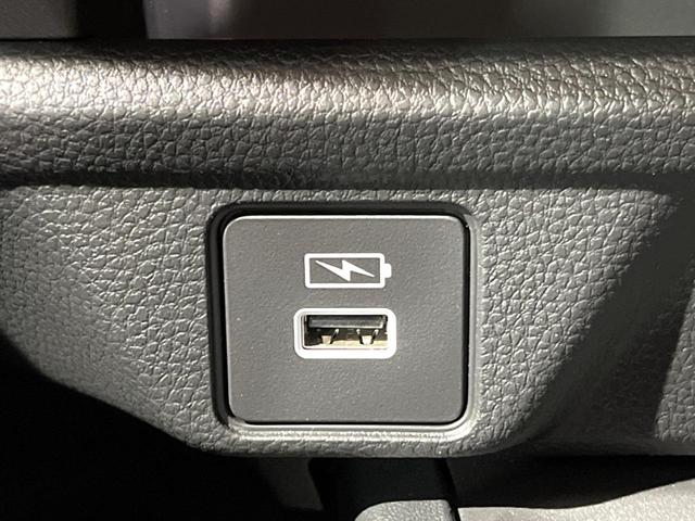 WR-V X 純正8インチナビ バックカメラ ホンダセンシング スマートキー アダプティブクルーズコントロール パドルシフト オートエアコン オートライト ステアリングスイッチ(36枚目)