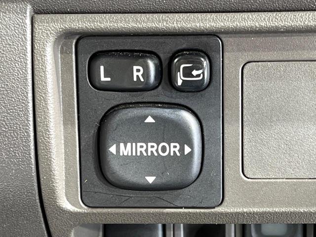 シエンタ G 両側電動ドア 純正SDナビ バックカメラ 禁煙車 ドラレコ HIDヘッド ビルトインETC オートエアコン 純正15インチアルミ Bluetooth フルセグ(33枚目)