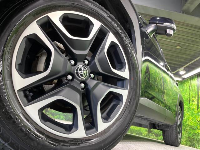 RAV4 アドベンチャー 4WD 純正SDナビ バックカメラ レーダークルーズ 禁煙車 レザーシート パワーシート ドラレコ コーナーセンサー LEDヘッド ビルトインETC 車線逸脱警報 オートライト デュアルエアコン(13枚目)