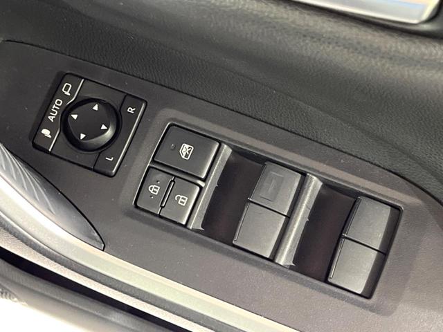 RAV4 アドベンチャー 4WD 純正SDナビ バックカメラ レーダークルーズ 禁煙車 レザーシート パワーシート ドラレコ コーナーセンサー LEDヘッド ビルトインETC 車線逸脱警報 オートライト デュアルエアコン(26枚目)