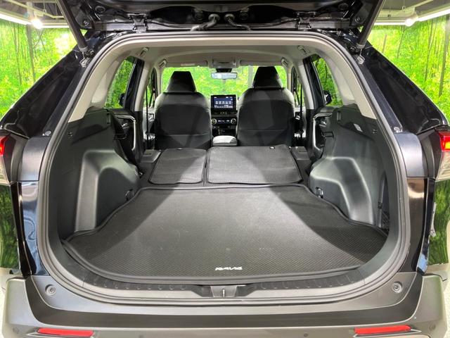 RAV4 G Zパッケージ 4WD 全周囲カメラ レーダークルーズ 禁煙車 電動リアゲート レザー調シート パワーシート コーナーセンサー スマートキー LEDヘッド ビルトインETC オートハイビーム 車線逸脱警報(11枚目)