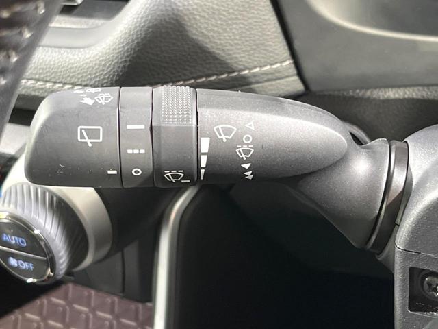 RAV4 G Zパッケージ 4WD 全周囲カメラ レーダークルーズ 禁煙車 電動リアゲート レザー調シート パワーシート コーナーセンサー スマートキー LEDヘッド ビルトインETC オートハイビーム 車線逸脱警報(25枚目)