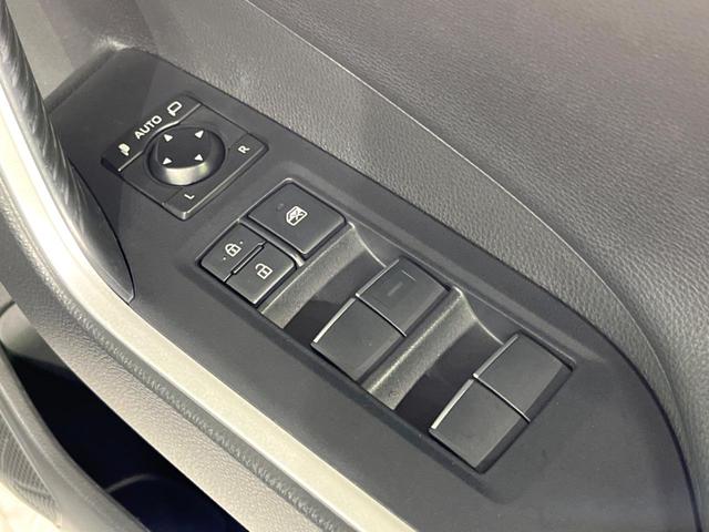 RAV4 G Zパッケージ 4WD 全周囲カメラ レーダークルーズ 禁煙車 電動リアゲート レザー調シート パワーシート コーナーセンサー スマートキー LEDヘッド ビルトインETC オートハイビーム 車線逸脱警報(37枚目)