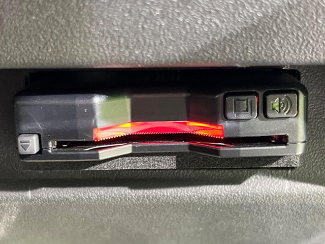 ジムニーシエラ JC 4WD MT車 SDナビ バックカメラ 衝突被害軽減システム 禁煙車 ドラレコ スマートキー LEDヘッド ビルトインETC クルコン 車線逸脱警報 オートライト オートエアコン(24枚目)