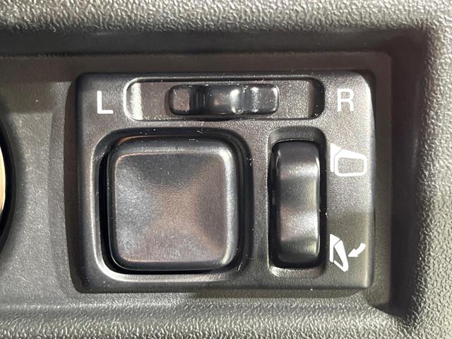 ジムニーシエラ JC 4WD MT車 SDナビ バックカメラ 衝突被害軽減システム 禁煙車 ドラレコ スマートキー LEDヘッド ビルトインETC クルコン 車線逸脱警報 オートライト オートエアコン(26枚目)