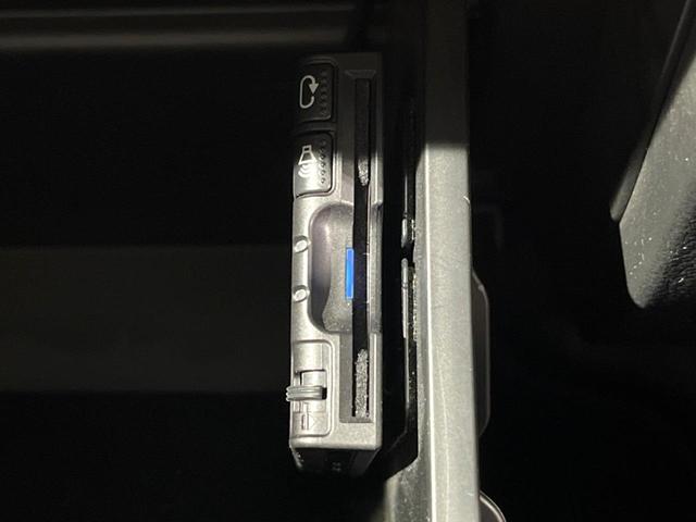 スペーシアカスタム ハイブリッドXS ナビ バックカメラ スズキセーフティサポート 両側パワースライドドア キーレススタートシステム ETC ドライブレコーダー シートヒーター クリアランスソナー オートエアコン オートライト(21枚目)