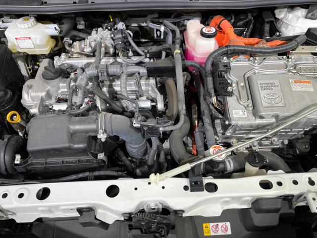 カローラフィールダー ハイブリッド EX トヨタセーフティセンス スマートキー ドライブレコーダー ETC オートエアコン オーディオ クリアランスソナー 純正15インチスチールホイール 車線逸脱警報(18枚目)