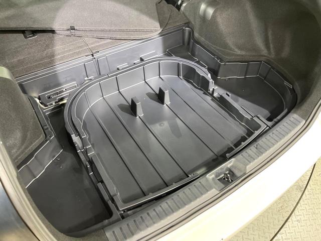 カローラフィールダー ハイブリッド EX トヨタセーフティセンス スマートキー ドライブレコーダー ETC オートエアコン オーディオ クリアランスソナー 純正15インチスチールホイール 車線逸脱警報(36枚目)