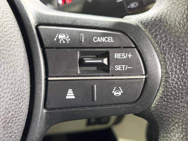 N-BOX ベースグレード 電動スライドドア 衝突被害軽減システム レーダークルーズ 禁煙車 コーナーセンサー スマートキー LEDヘッド 車線逸脱警報 オートライト オートエアコン Bluetooth(3枚目)