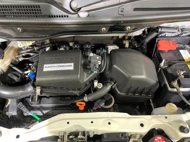 Ｎ－ＢＯＸカスタム Ｇ・Ｌパッケージ　電動スライドドア　純正ＳＤナビ　バックカメラ　衝突被害軽減システム　ドラレコ　スマートキー　ＨＩＤヘッド　ビルトインＥＴＣ　オートライト　オートエアコン　純正１４インチアルミ（18枚目）