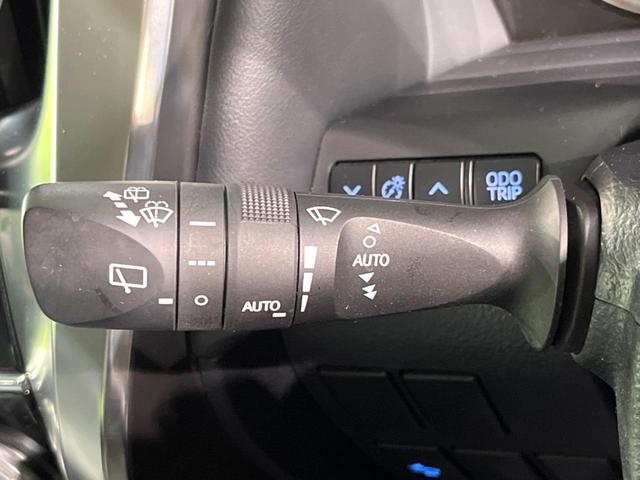 アルファード ２．５Ｓ　Ｃパッケージ　サンルーフ　両側電動ドア　純正１０インチナビ　後席モニター　バックカメラ　衝突被害軽減システム　レーダークルーズ　禁煙車　電動リアゲート　ハーフレザーシート　パワーシート　ドラレコ　コーナーセンサー（33枚目）