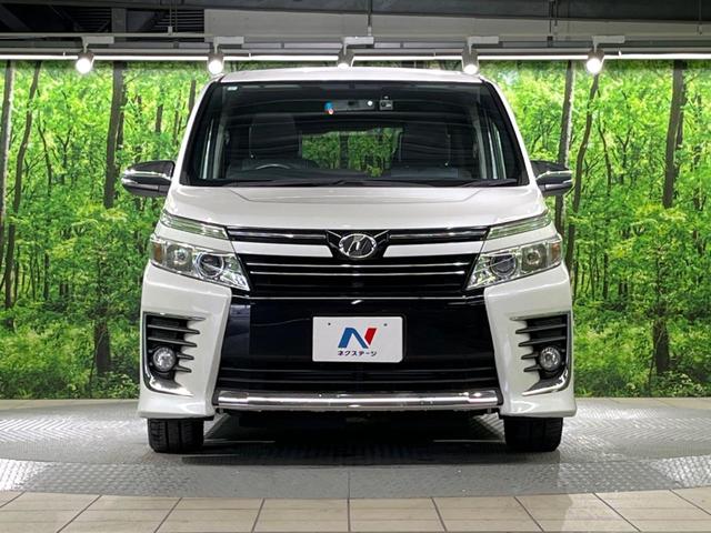 ヴォクシー ZS 煌 両側電動ドア 純正SDナビ バックカメラ 禁煙車 ドラレコ スマートキー LEDヘッド ビルトインETC オートエアコン 純正16インチアルミ リアエアコン Bluetooth フルセグ(15枚目)