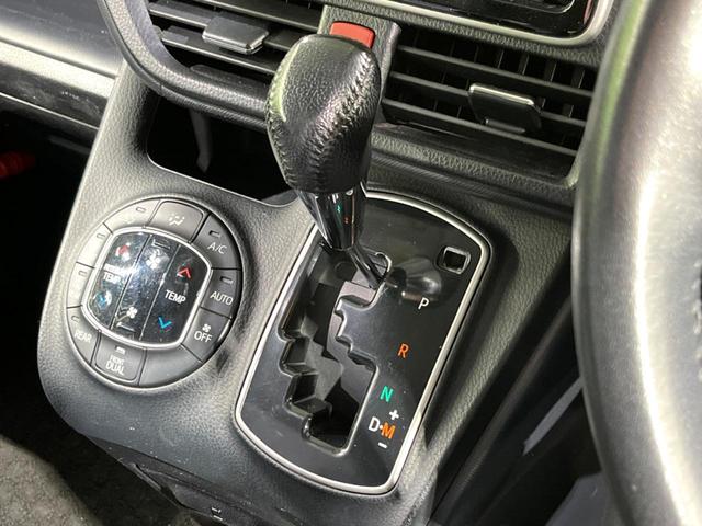 ヴォクシー ZS 煌 両側電動ドア 純正SDナビ バックカメラ 禁煙車 ドラレコ スマートキー LEDヘッド ビルトインETC オートエアコン 純正16インチアルミ リアエアコン Bluetooth フルセグ(34枚目)