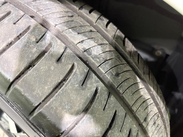 ヴォクシー ZS 煌 両側電動ドア 純正SDナビ バックカメラ 禁煙車 ドラレコ スマートキー LEDヘッド ビルトインETC オートエアコン 純正16インチアルミ リアエアコン Bluetooth フルセグ(47枚目)