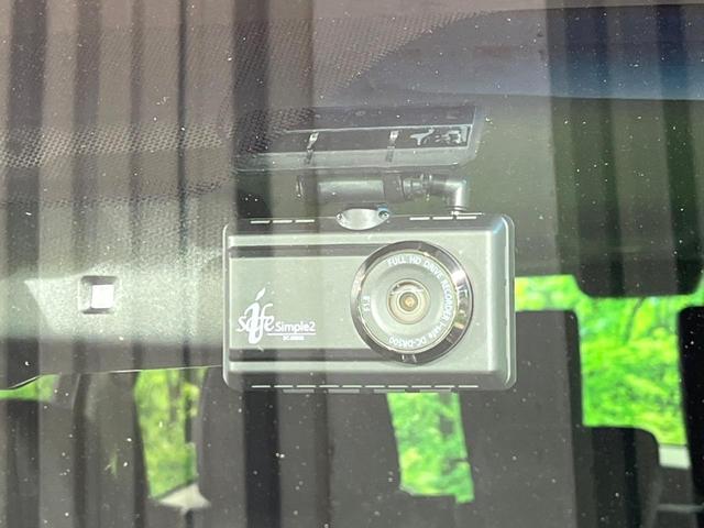 パジェロ ロング エクシード 4WD 純正SDナビ バックカメラ 禁煙車 ドラレコ HIDヘッド ETC クルコン オートライト オートエアコン 純正17インチアルミ Bluetooth CD DVD再生 フルセグ HIDフォグ(5枚目)