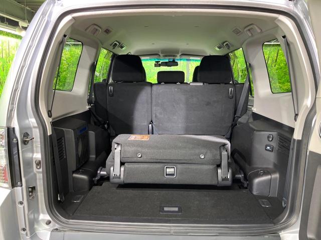 パジェロ ロング エクシード 4WD 純正SDナビ バックカメラ 禁煙車 ドラレコ HIDヘッド ETC クルコン オートライト オートエアコン 純正17インチアルミ Bluetooth CD DVD再生 フルセグ HIDフォグ(11枚目)