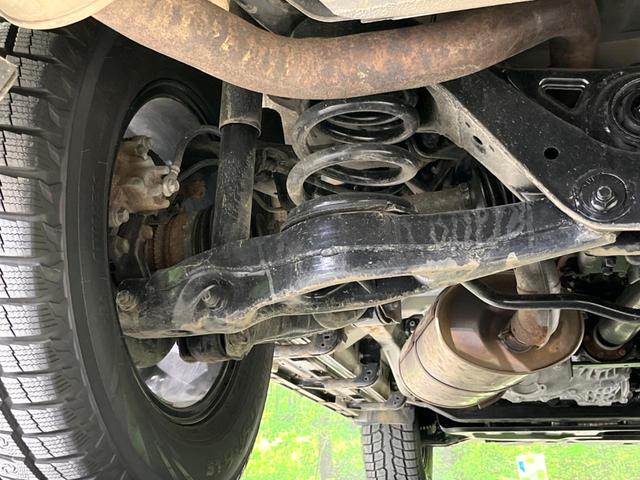 パジェロ ロング エクシード 4WD 純正SDナビ バックカメラ 禁煙車 ドラレコ HIDヘッド ETC クルコン オートライト オートエアコン 純正17インチアルミ Bluetooth CD DVD再生 フルセグ HIDフォグ(21枚目)