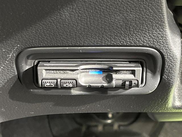 【ＥＴＣ】高速道路の料金所をストレスなく通過！話題のスポットやサービスエリアに多い「スマートＩＣ」利用時は必須のアイテムです。当店でセットアップを実施、ご納車当日からすぐにご利用いただけます！