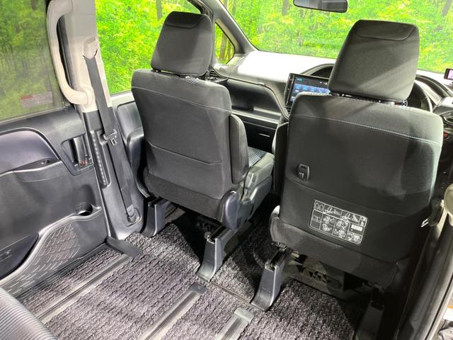 ヴォクシー ZS 煌 フリップダウモニター 純正10インチナビ バックカメラ トヨタセーフティセンス 両側パワースライドドア スマートキー ETC オートライト オートエアコン(38枚目)