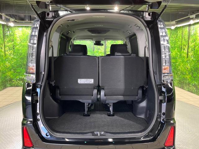 ヴォクシー ZS 煌 フリップダウモニター 純正10インチナビ バックカメラ トヨタセーフティセンス 両側パワースライドドア スマートキー ETC オートライト オートエアコン(40枚目)