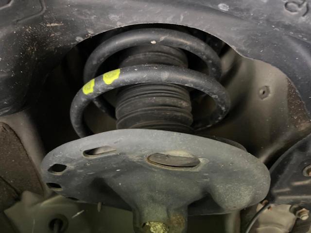 ヴォクシー ZS 煌 フリップダウモニター 純正10インチナビ バックカメラ トヨタセーフティセンス 両側パワースライドドア スマートキー ETC オートライト オートエアコン(47枚目)