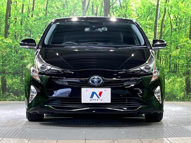 プリウス Ｓセーフティプラス　純正９インチナビ　トヨタセーフティーセンス　バックカメラ　レーダークルーズコントロール　ＥＴＣ　ドライブレコーダー　コーナーセンサー　オートマチックハイビーム　車線逸脱警報　パークアシスト（14枚目）