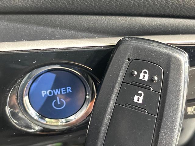 プリウス Ｓセーフティプラス　純正９インチナビ　トヨタセーフティーセンス　バックカメラ　レーダークルーズコントロール　ＥＴＣ　ドライブレコーダー　コーナーセンサー　オートマチックハイビーム　車線逸脱警報　パークアシスト（23枚目）