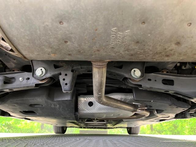 プリウス Ｓセーフティプラス　純正９インチナビ　トヨタセーフティーセンス　バックカメラ　レーダークルーズコントロール　ＥＴＣ　ドライブレコーダー　コーナーセンサー　オートマチックハイビーム　車線逸脱警報　パークアシスト（40枚目）