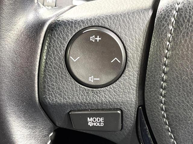 カローラフィールダー ハイブリッドG ダブルバイビー 純正ナビ バックカメラ トヨタセーフティセンス スマートキー ETC シートヒーター オートエアコン オートライト ステアリングスイッチ 純正16インチアルミホイール(29枚目)