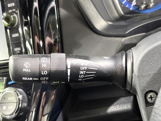 カローラフィールダー ハイブリッドG ダブルバイビー 純正ナビ バックカメラ トヨタセーフティセンス スマートキー ETC シートヒーター オートエアコン オートライト ステアリングスイッチ 純正16インチアルミホイール(31枚目)