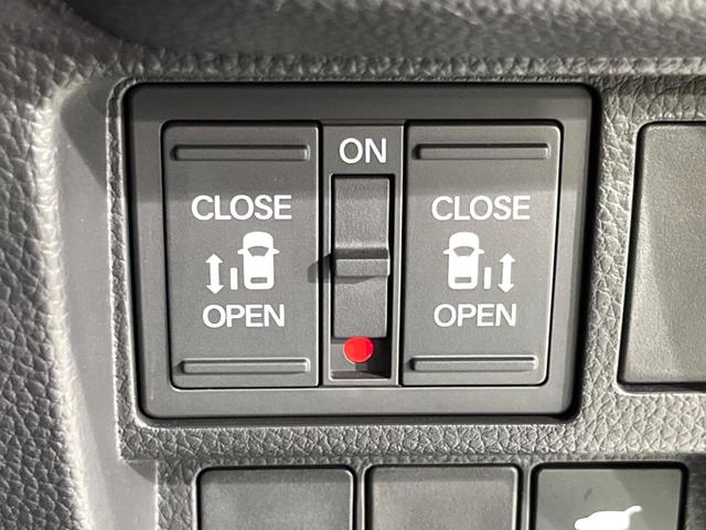 ステップワゴン e:HEVスパーダ プレミアムライン 両側電動ドア 純正SDナビ 後席モニター 全周囲カメラ 衝突被害軽減システム レーダークルーズ 禁煙車 電動リアゲート ハーフレザーシート ドラレコ コーナーセンサー スマートキー LEDヘッド(6枚目)