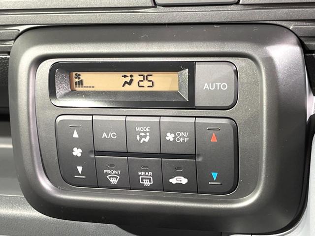 N-VAN G 届出済未使用車 衝突被害軽減システム アダプティングクルーズコントロー 禁煙車 スマートキー 車線逸脱警報 オートライト オートエアコン 純正12インチスチールホイール 横滑り防止装置(6枚目)