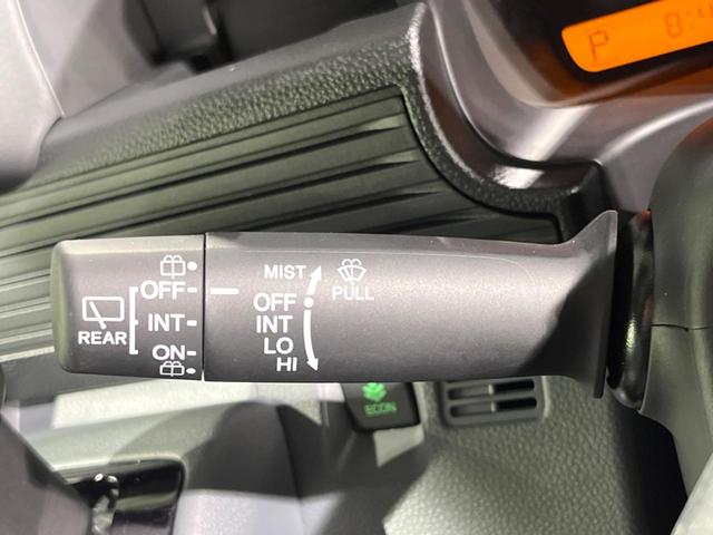 N-VAN G 届出済未使用車 衝突被害軽減システム アダプティングクルーズコントロー 禁煙車 スマートキー 車線逸脱警報 オートライト オートエアコン 純正12インチスチールホイール 横滑り防止装置(26枚目)