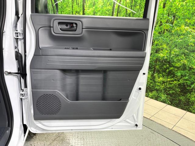 N-VAN G 届出済未使用車 衝突被害軽減システム アダプティングクルーズコントロー 禁煙車 スマートキー 車線逸脱警報 オートライト オートエアコン 純正12インチスチールホイール 横滑り防止装置(31枚目)