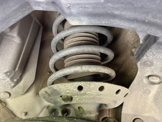 フィットハイブリッド Lパッケージ 純正SDナビ バックカメラ 禁煙車 スマートキー LEDヘッド ETC クルコン オートエアコン 純正16インチアルミ Bluetooth CD DVD再生 地デジ(20枚目)