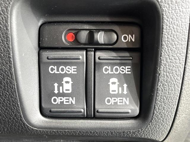 N-BOX G ターボSSパッケージ 両側電動ドア SDナビ バックカメラ 衝突被害軽減システム 禁煙車 ドラレコ スマートキー HIDヘッド ビルトインETC クルコン オートライト オートエアコン Bluetooth CD(5枚目)