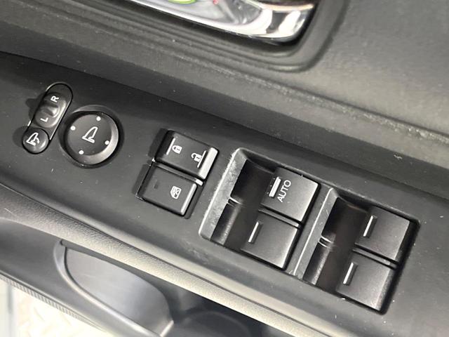 N-BOX G ターボSSパッケージ 両側電動ドア SDナビ バックカメラ 衝突被害軽減システム 禁煙車 ドラレコ スマートキー HIDヘッド ビルトインETC クルコン オートライト オートエアコン Bluetooth CD(32枚目)