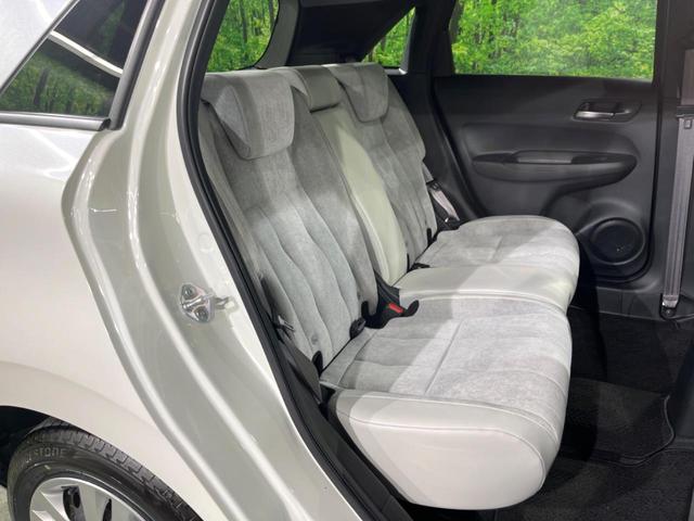 フィット ホーム バックカメラ 衝突被害軽減システム レーダークルーズ 禁煙車 ハーフレザーシート コーナーセンサー スマートキー LEDヘッド ETC オートハイビーム 車線逸脱警報 オートライト オートエアコン(9枚目)