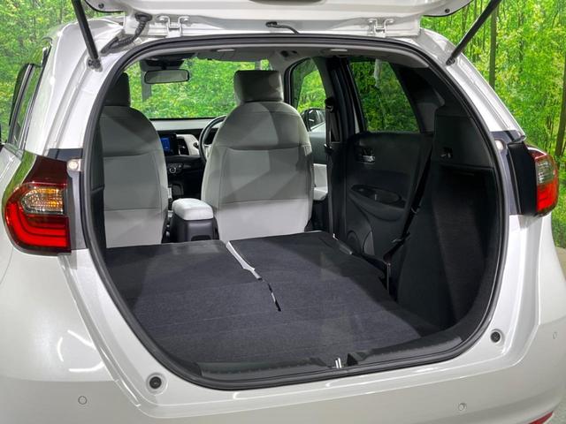 フィット ホーム バックカメラ 衝突被害軽減システム レーダークルーズ 禁煙車 ハーフレザーシート コーナーセンサー スマートキー LEDヘッド ETC オートハイビーム 車線逸脱警報 オートライト オートエアコン(39枚目)